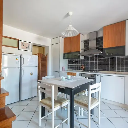 633 - Casa Indipendente Nel Centro Storico Di Numana, Con Terrazzo, Due Bagni E Aria Condizionata - White Club Omaggio Dal Lun Al Ven Fino Al 02-08 Σπίτι διακοπών *
